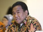 mendag-akan-perketat-tata-niaga-perdagangan-beras_20150523_215226.jpg