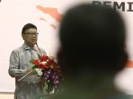 mendagri-serahkan-dp4-dan-dak2-pilkada-2017-ke-kpu_20160715_123335.jpg