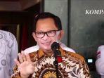 mendagri-tito-karnavian-pakai-masker-bergambar-wajah-dirinya.jpg