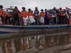 mengangkut-sampah_20170814_171809.jpg