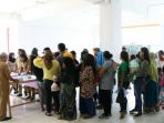 mengantre-demi-mendapatkan-unit-rumah-susun-sederhana-sewa_20170718_143004.jpg