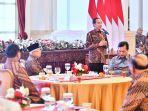 menggelar-makan-siang-bersama-Wakil-Presiden-dan-seluruh-anggota-Kabinet.jpg