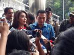 menggunakan-bus-dpr-ri_20170717_143507.jpg