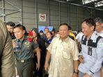 menhan-prabowo-subianto-di-hanggar-pt-dirgantara-indonesia.jpg