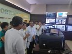 menhub-kunjungi-bea-dan-cukai-tanjung-priok_20190707_224820.jpg