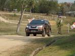 menjajal-performa-isuzu-mu-x-terbaru-di-isuzu-4x4-land-di-pattaya-thailand_20160327_101124.jpg