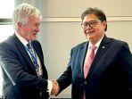 menko-airlangga-dan-menteri-new-zealand.jpg