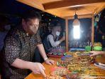 menko-airlangga-hadir-di-tengah-tengah-para-pelaku-usaha-kuliner.jpg