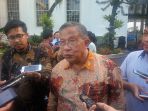 menko-perekonomian-darmin-nasution_20180201_103351.jpg