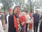 Menko PMK Muhajdir Effendy Kenakan Pakaian Warok Sambut Peserta Pawai Reog Ponorogo