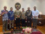 menko-polhukam-hadi-tjahjanto-menerima-audiensi-pengurus-pwi-pusat-di-kemenko-polhukam-jakarta.jpg