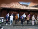 menkominfo-kunjungi-vasin-covid-19-di-bbj_20210626_130359.jpg