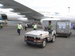 menlu-retno-marsudi-lepas-tim-bantuan-untuk-vanuatu_20150404_162202.jpg