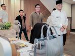 menparekraf-sandiaga-uno-memberikan-dukungannya-untuk-bloomindo-bumi-energi.jpg