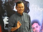 menperin-saleh-husin-hadiri-pemutaran-film-3-pilihan-hidup_20160629_123044.jpg
