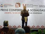 menperindag-hadiri-acara-sosialisasi-indonesia-retail-summit-202_20220715_131134.jpg