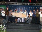 menpora-amali-apresiasi-banyuwangi-gelar-wsl-championship-tour-2022.jpg