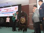 menpora-imam-nahrawi-gooooongggggg_20170221_230407.jpg