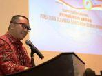 menpora-imam-nahrawi-saat-membuka-rapat-kerja-nasional-ii-persorosi.jpg
