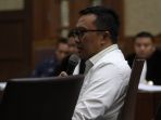 menpora-jadi-saksi-di-pengadilan-tipikor_20190430_123417.jpg