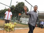 menpora-tinjau-renovasi-gbk_20161014_140606.jpg