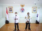 menpora-zainudin-amali-bersama-dengan-wakil-gubernur-papua-klemen-tinal.jpg