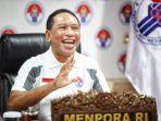 menpora-zainudin-amali-hari-senin-2072020-petang-menjadi-narasumber.jpg