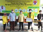 menpora-zainudin-amali-memberikan-secara-simbolis-bantuan-peralatan-mahasiswa.jpg