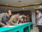 menpora-zainudin-amali-menghadiri-perjanjian-kinerja.jpg