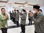 menpora-zainudin-amali-pada-penganugerahan-tanda-kehormatan-satyalancana-karya-satya.jpg