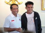 menpora-zainudin-amali-saat-menerima-witan-sulaeman-di-ruang-kerjanya.jpg