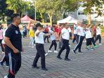 menpora-zainudin-amali-saat-mengikuti-senam.jpg