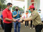 mensos-posko-bantuan-sembako.jpg