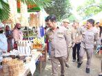 mentan-syl-tinjau-bazar-ramadhan-kementan.jpg