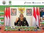 menteri-desa-pdtt-drs-a-halim-iskandar-berfoto-bersama.jpg