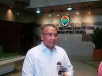 menteri-desa-pembangunan-daerah-tertinggal-dan-transmigrasi-pdtt-eko-putro-sandjojo_20170527_200833.jpg
