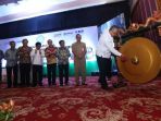 menteri-desa_20171211_193906.jpg
