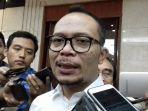 menteri-hanif-dhakiri-usai-mengisi-rakornas-ketenagakerjaan-2019.jpg