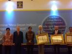 menteri-hukum-dan-ham-yasonna-hamonangan-laoly_20160830_083725.jpg
