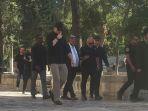 menteri-israel-yang-ekstremis-menyerbu-kompleks-al-aqsa-di-yerusalem.jpg