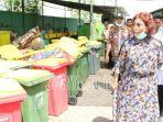 menteri-kelautan-dan-perikanan-susi-pudjiastuti-penanganan-sampah-berbasis-masyarakatjpg.jpg