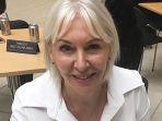 menteri-kesehatan-inggris-nadine-dorries.jpg