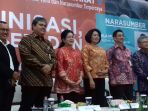 menteri-kesehatan-ri-nila-moeloek_20180112_222701.jpg