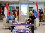 menteri-koperasi-dan-ukm-teten-masduki-melakukan-pertemuan-bilateral.jpg