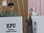 menteri-pariwisata-dan-ekonomi-kreatif-menparekraf-sandiaga-uno-memberikan-suara-saat-pemilu-2024.jpg