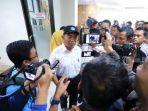 menteri-pendidikan-dan-kebudayaan-ri-muhadjir-effendy-membesuk-a.jpg