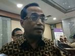 menteri-perhubungan-budi-karya-sumadi_20170904_114805.jpg