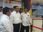 menteri-perhubungan-budi-karya_20161219_185555.jpg