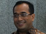 menteri-perhubungan-ri-budi-karya-sumadi-terima-ahok_20161003_144200.jpg