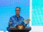 menteri-perindustrian-agus-gumiwang-kartasasmita-897.jpg